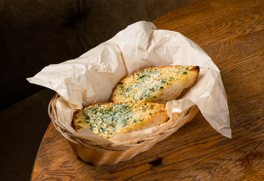 Чесночный хлеб